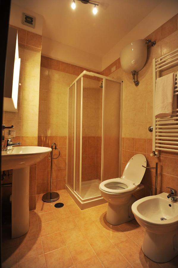Casa San Bernardino - Private Parking Appartamento LʼAquila Esterno foto